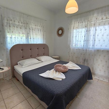 Cozy Apartment Ialysos  Buitenkant foto